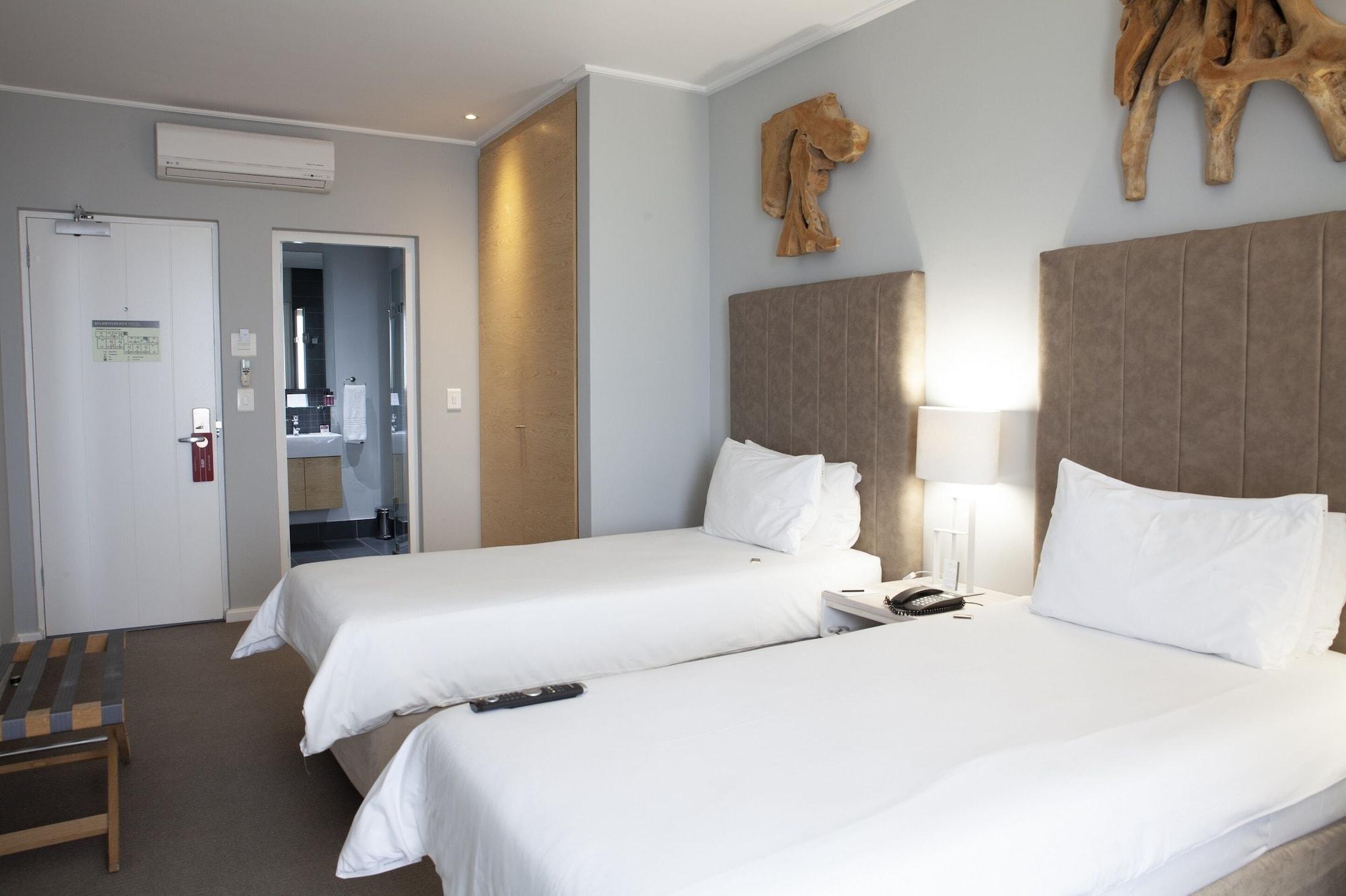 מלקבוסטראנד Atlantic Beach Hotel מראה חיצוני תמונה