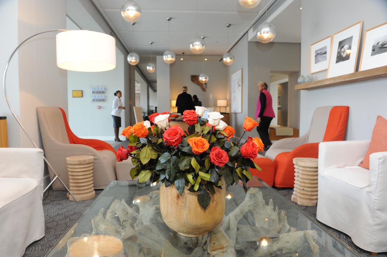 מלקבוסטראנד Atlantic Beach Hotel מראה חיצוני תמונה
